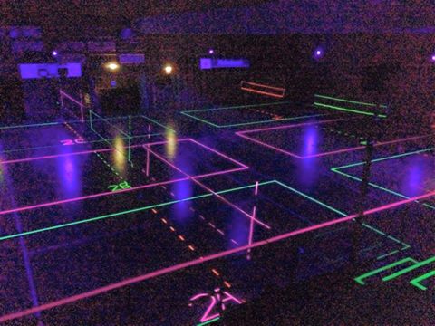 Black Light Volleybal 211088333 1593140447624462 6887244534654913885 N